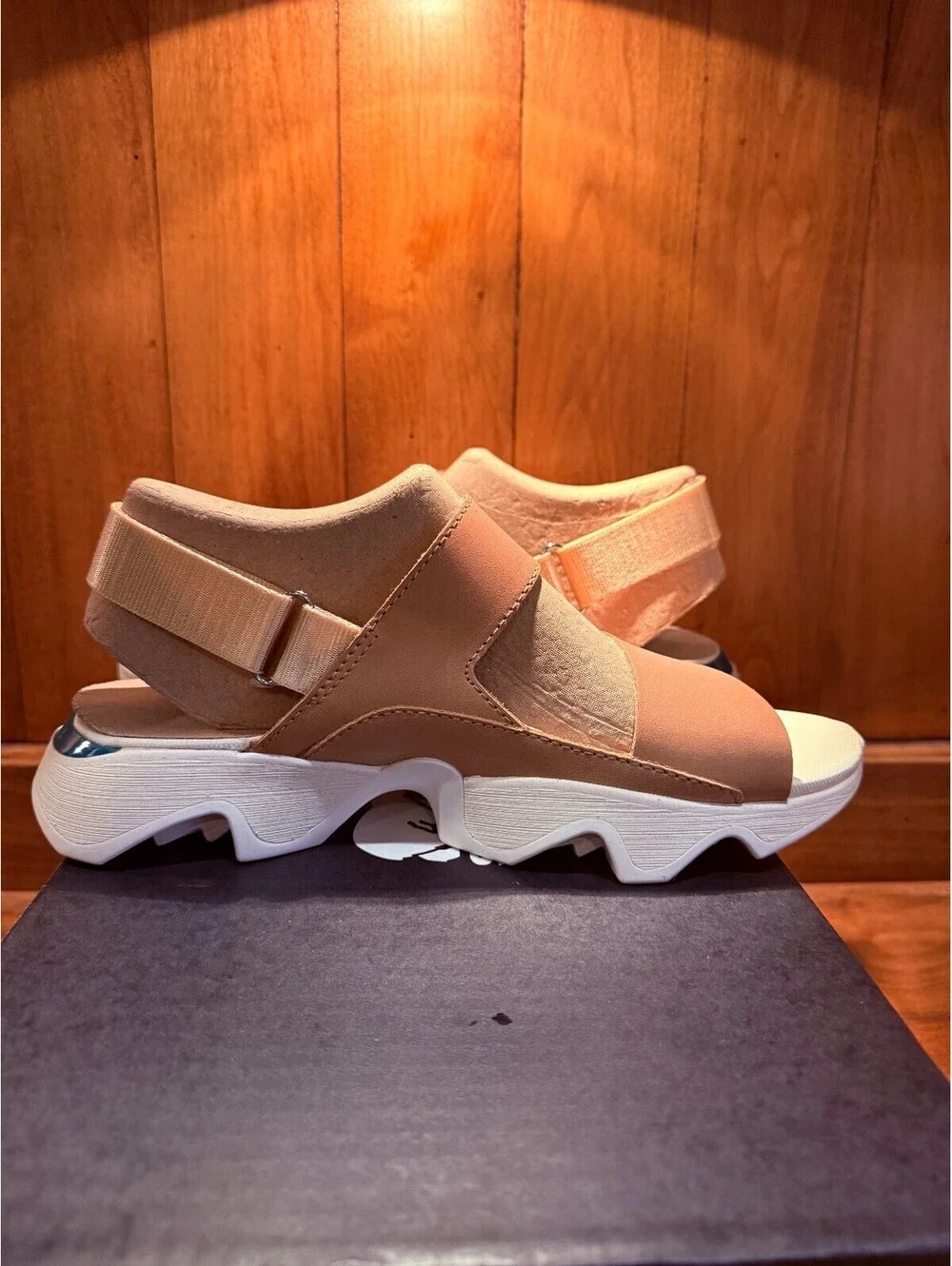 New Sorel Kinetic Impact II Sling Low Sandal in Honest Beige/Sea Salt, Women's 9